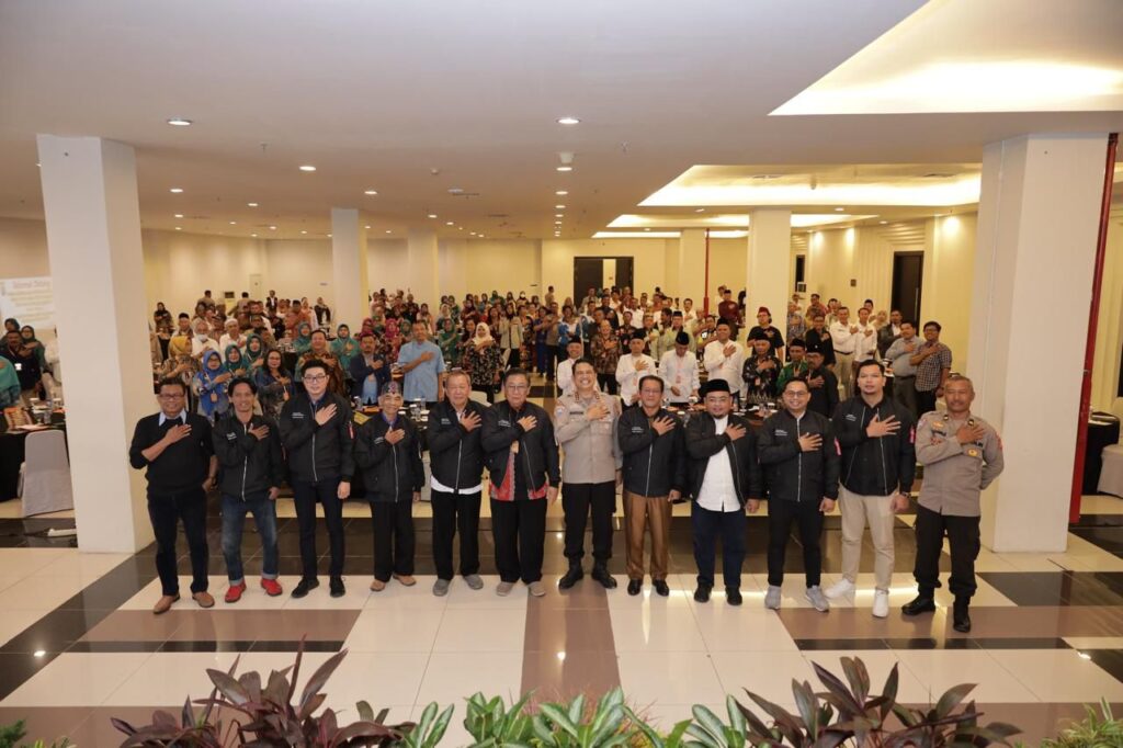 Jelang Pilkada Serentak 2024, Polda Kaltim Gelar Binluh Kamtibmas Pra Tahapan Ops.Mantap Praja Mahakam 2024 WhatsApp Image 2024 06 20 at 12.05.33
