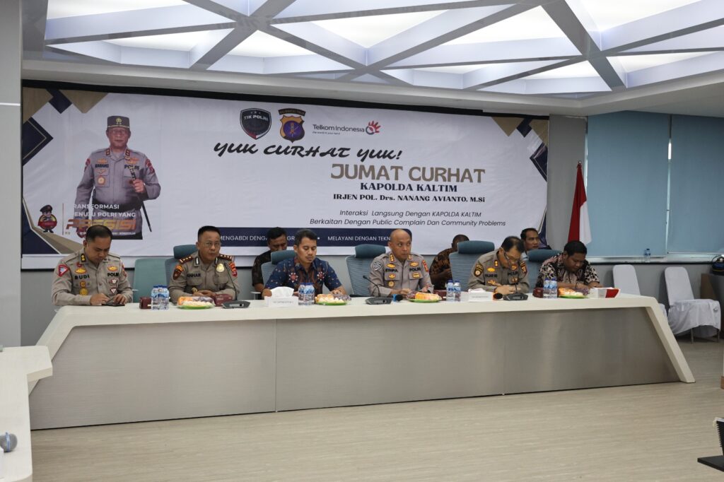 Serap Aspirasi Masyarakat, Polda Kaltim Gelar Kegiatan Jumat Curhat di Balikpapan Selatan WhatsApp Image 2024 06 21 at 13.53.46 fbca4880