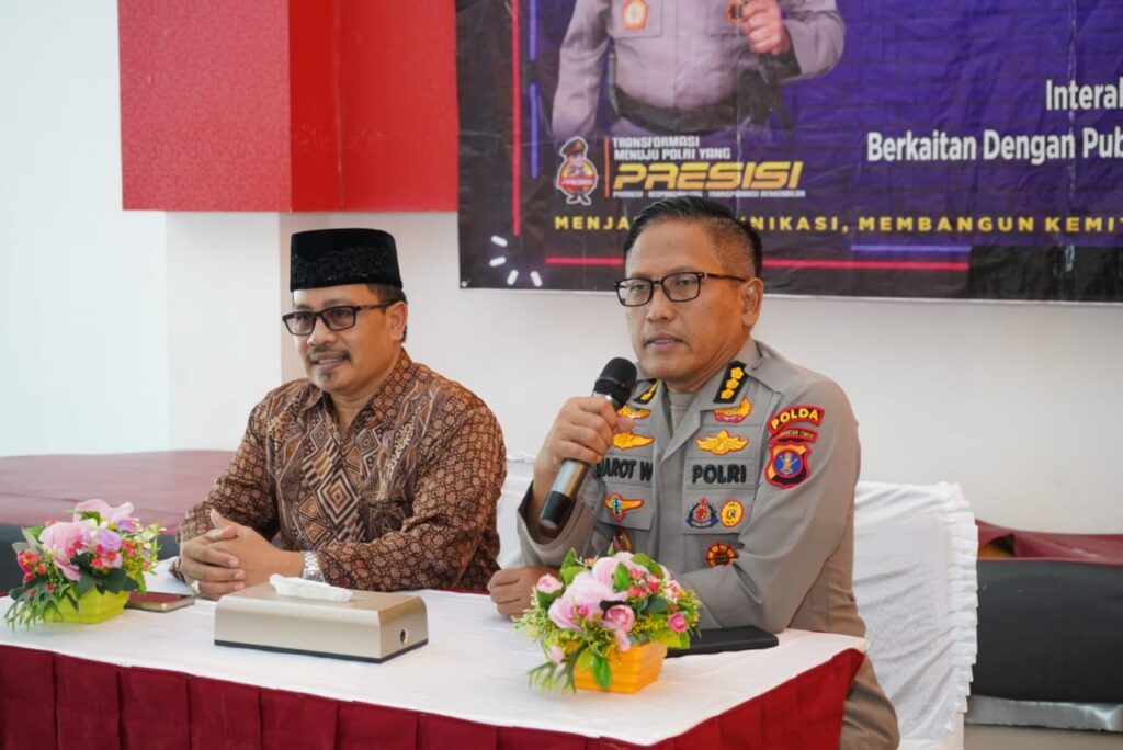 Diskusi Dengan Masyarakat, Biddokkes Polda Kaltim Gelar Jumat Curhat WhatsApp Image 2024 06 28 at 15.36.27