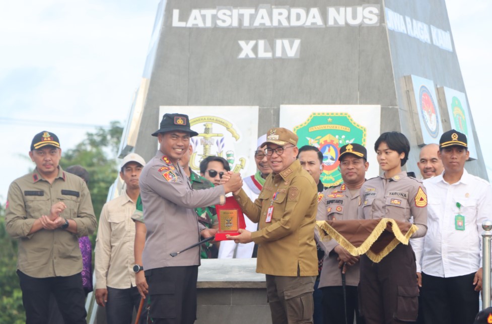 Kapolres PPU dan PJ Bupati Penajam Hadiri Persmian Tugu Latsitardanus XLIV ppu