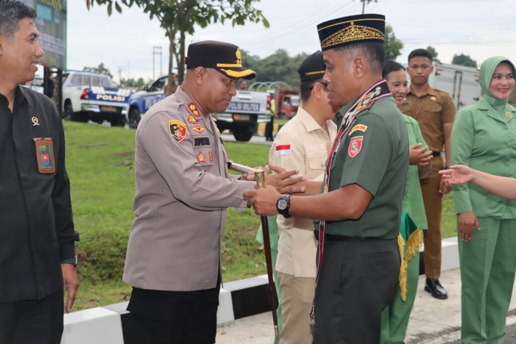 Sinergi TNI-Polri Diperkuat, Kapolres dan Forkopimda Sambut Hangat Kedatangan Danrem 091/ASN di Penajam Paser Utara WhatsApp Image 2024 07 02 at 13.10.04
