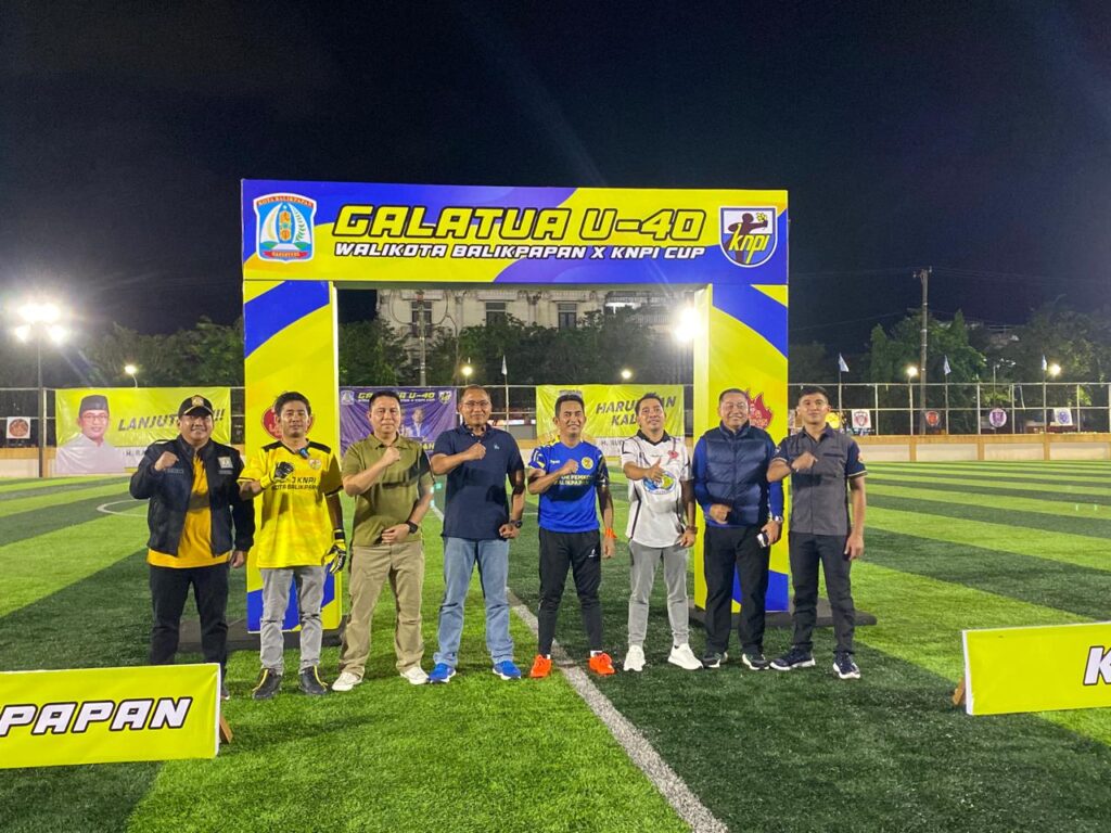 Pengamanan Maksimal Polresta Balikpapan untuk Opening Ceremony Turnamen Mini Soccer Galatua U-40 Walikota Balikpapan WhatsApp Image 2024 07 07 at 11.51.53 85e66ee4