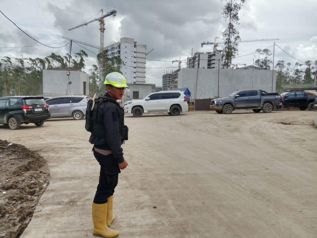 Berikan Rasa Aman di Kawasan Pembangunan IKN, Satgas Ops Nusantara Polda Kaltim Lakukan Patroli Dialogis WhatsApp Image 2024 07 11 at 15.06.23 4003a8e7