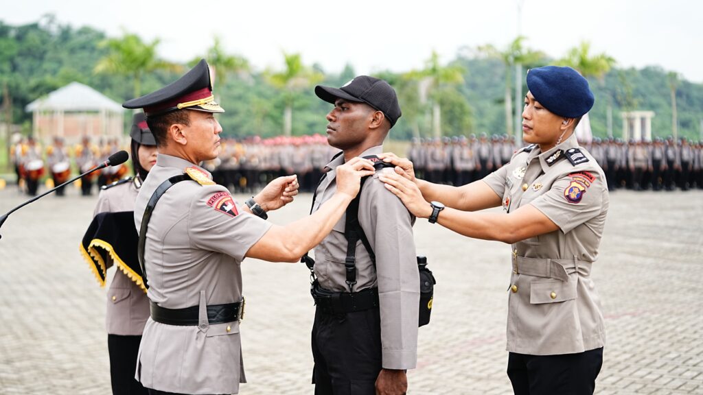 Wakapolda Kaltim Resmi Buka Pendidikan Pembentukan Tamtama Polri TA.2024 WhatsApp Image 2024 07 22 at 17.45.00 f7557264