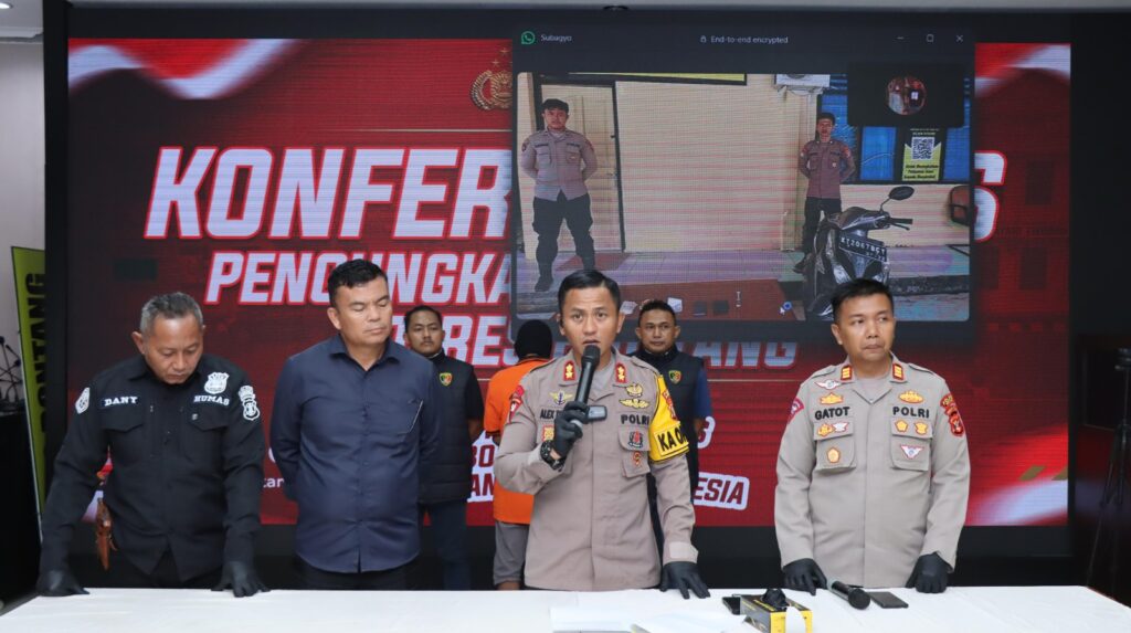 Kapolres Bontang Rilis Pengungkapan Kasus Narkotika Jenis Sabu Seberat 50,49 Gram di Muara Badak WhatsApp Image 2024 07 26 at 08.14.23