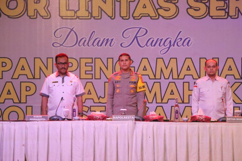Polresta Samarinda Gelar Rakor Lintas Sektoral Kesiapan Pengamanan Pilkada Tahun 2024 WhatsApp Image 2024 08 01 at 14.33.13 ec7bb9c9