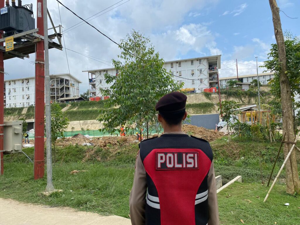 Intensifkan Patroli, Personil Satgas Ops.Nusantara Mahakam Pastikan Situasi Aman Di Kawasan Ibu Kota Nusantara WhatsApp Image 2024 08 02 at 07.10.56