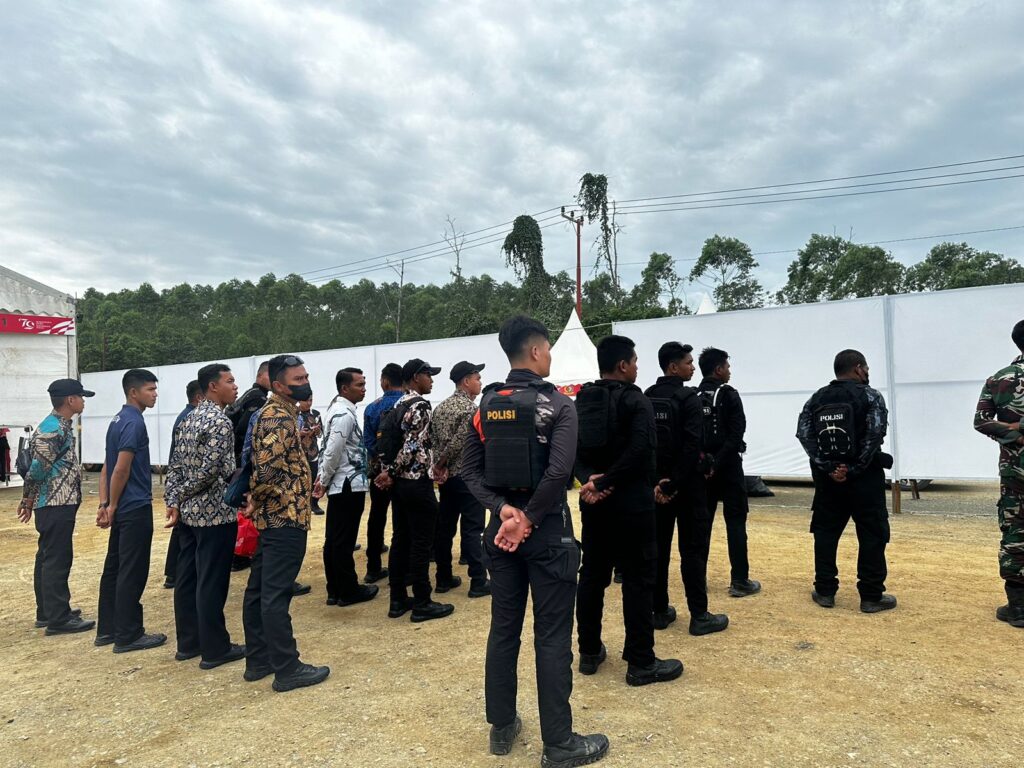 Pasca Upacara HUT RI-79, Unit Polsatwa Dit Samapta Polda Kaltim Ikuti Apel Konsilidasi Bersama Paspampres WhatsApp Image 2024 08 19 at 11.55.19