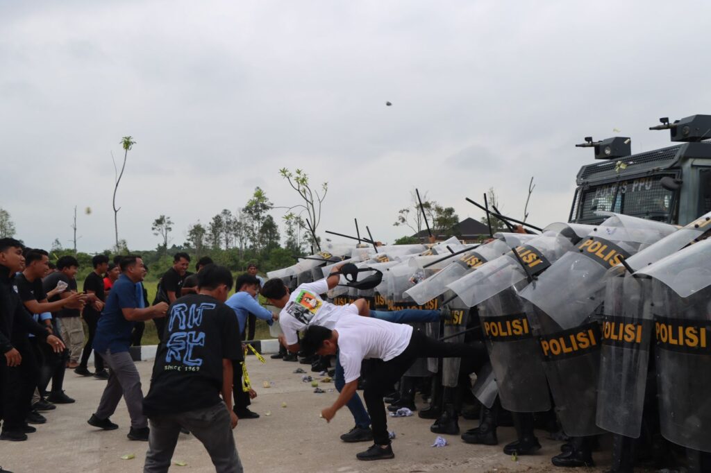 Polres PPU Laksanakan Gladi Kotor Sispam Kota 2024 WhatsApp Image 2024 08 20 at 13.53.13 5dfc202e