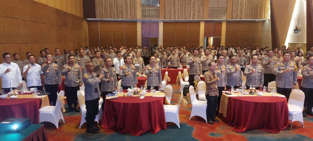 Wakapolda Kaltim Hadiri Pembukaan Pembinaan Teknis Pengendalian Intern atas Pelaporan Keuangan (PIPK) Polri di Jakarta WhatsApp Image 2024 08 20 at 14.59.02 b5653bb0