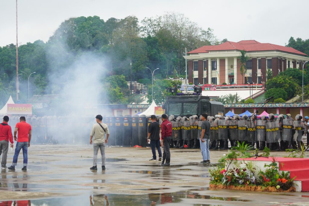 Jelang Pilkada Serentak 2024, Polres Paser Gelar Sispamkota WhatsApp Image 2024 08 23 at 13.16.11