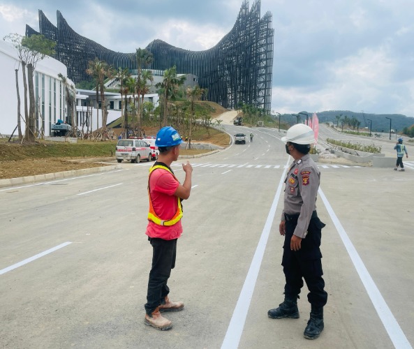 Lakukan Patroli Secara Intensif, Personil Satgas Ops.Nusantara Mahakam Pastikan Situasi Aman Di Kawasan Ibu Kota Nusantara WhatsApp Image 2024 08 23 at 13.44.14