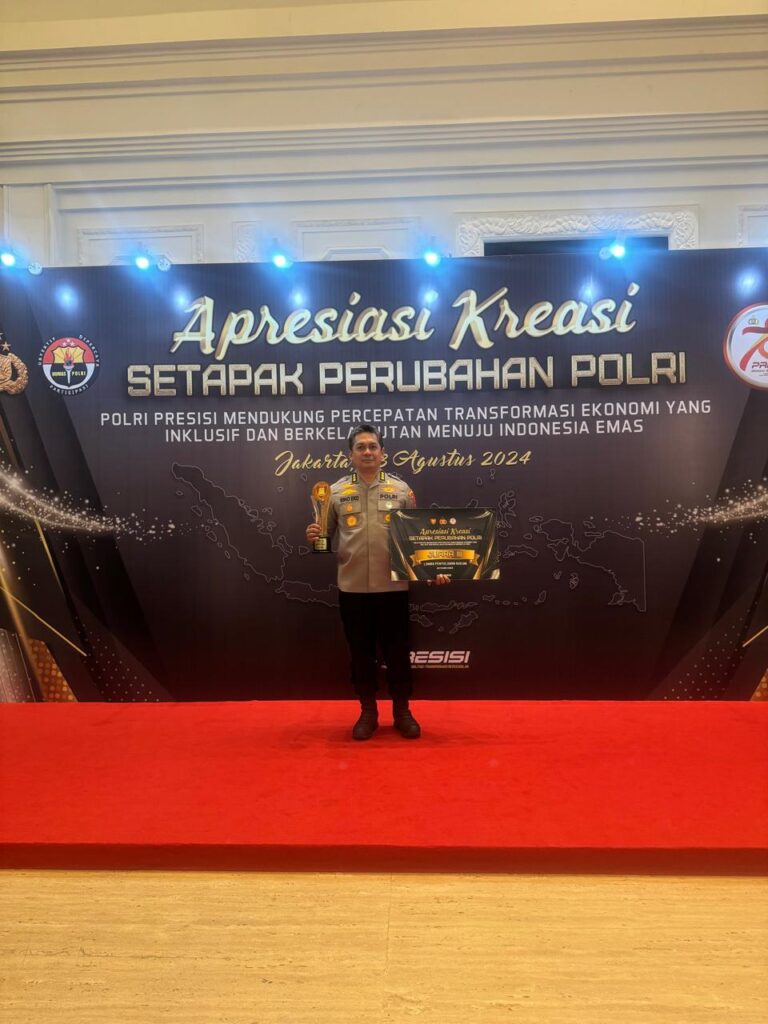 Ajang Apresiasi Kreasi Setapak Perubahan Polri, Bidkum Polda Kaltim Sabet Juara 3 Lomba Penyuluhan Hukum WhatsApp Image 2024 08 24 at 12.15.29 b29a9438