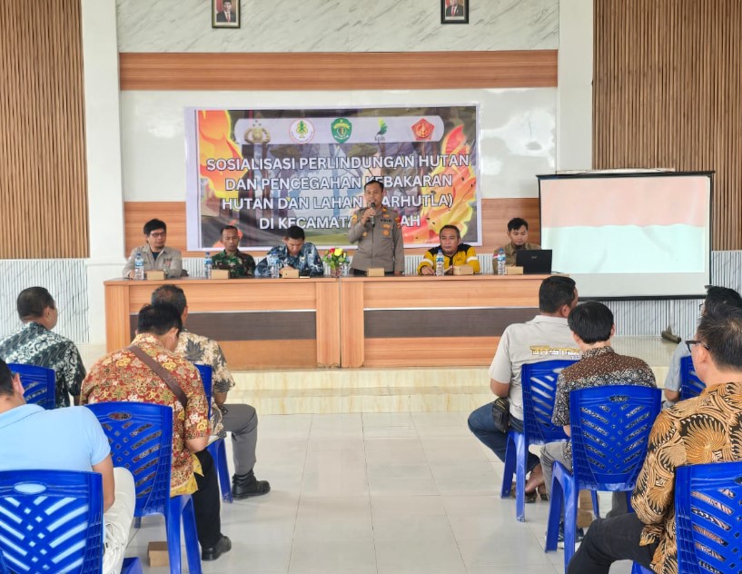 Polsek Segah Hadiri Sosialisasi Perlindungan Hutan dan Pencegahan Karhutla di Kec.Segah 4