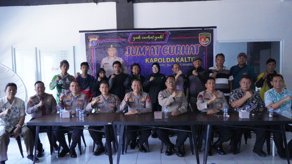 Polda Kaltim Dengarkan Keluhan Warga Melalui Program “Jumat Curhat” di Balikpapan Selatan DSC01261
