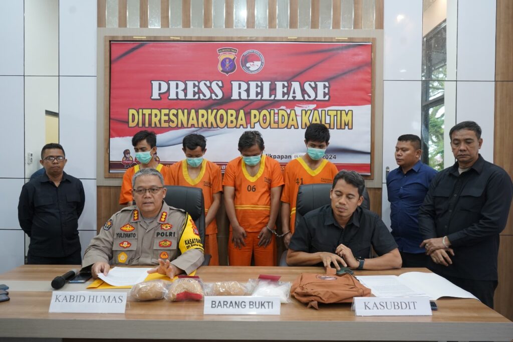 Polda Kaltim Gelar Press Release, Ungkap Kasus Narkotika dan Musnahkan Barang Bukti WhatsApp Image 2024 09 05 at 14.28.56 1837572c