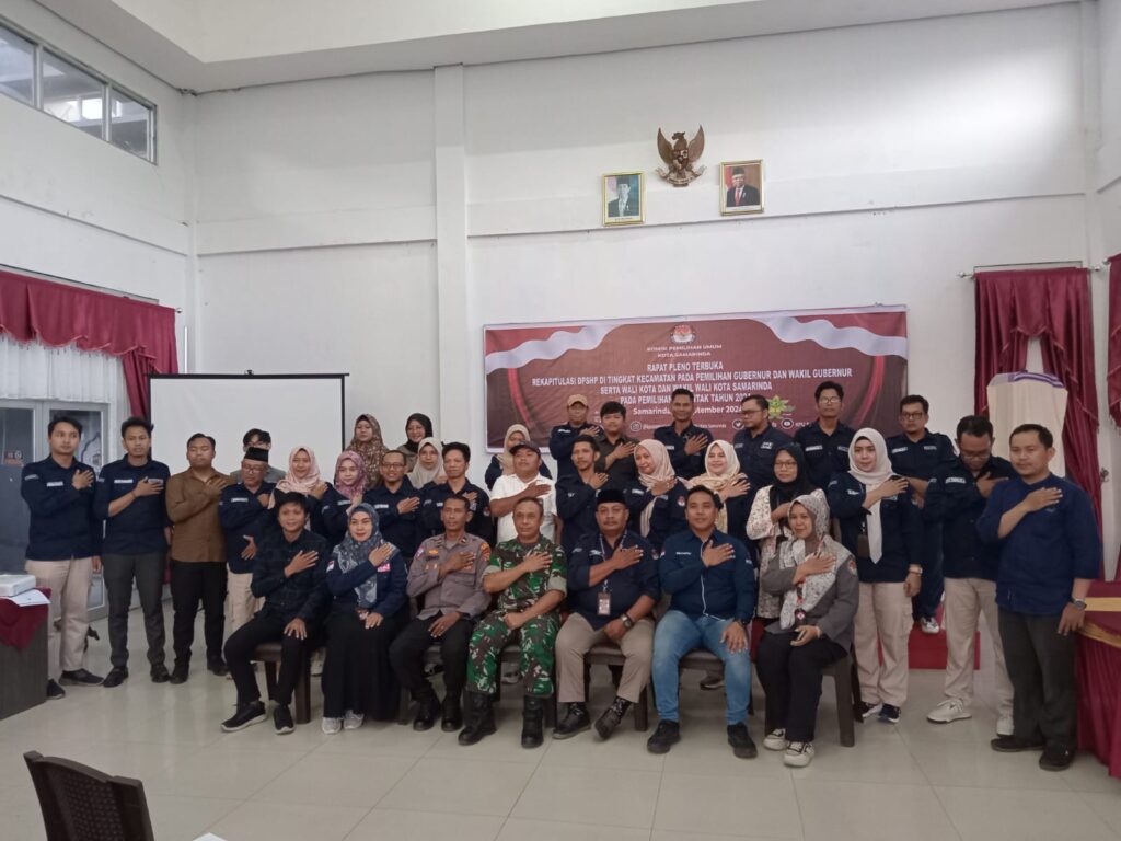Sinergitas TNI-Polri dalam Rapat Pleno Terbuka Rekapitulasi DPS HP di Samarinda Ulu untuk Sukseskan Pemilihan Kepala Daerah 2024 WhatsApp Image 2024 09 12 at 12.23.28
