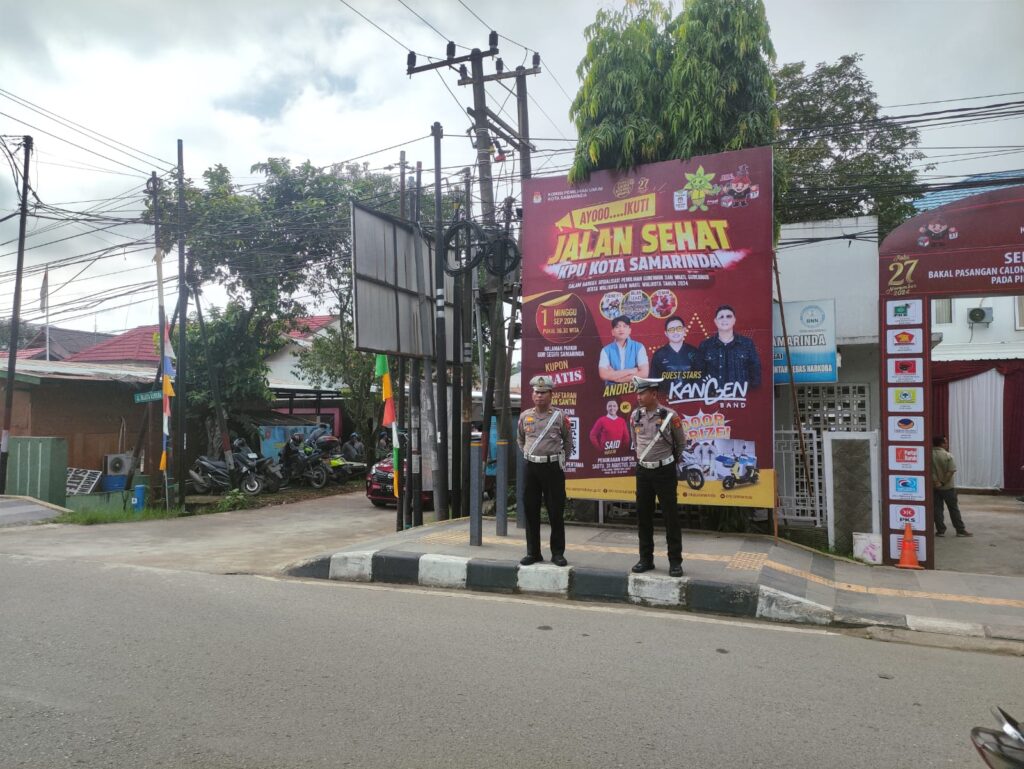 Ciptakan Situasi Aman, Personil Subsatgas Ops.Mantap Praja Mahakam Patroli di Sekitar Kantor KPU Samarinda WhatsApp Image 2024 09 15 at 15.33.30