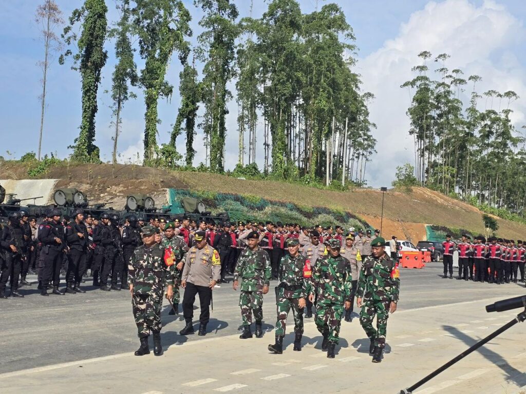 Jelang Kedatangan Presiden Jokowi Di IKN, TNI-Polri Gelar Apel Pasukan Pengamanan WhatsApp Image 2024 09 24 at 12.04.41