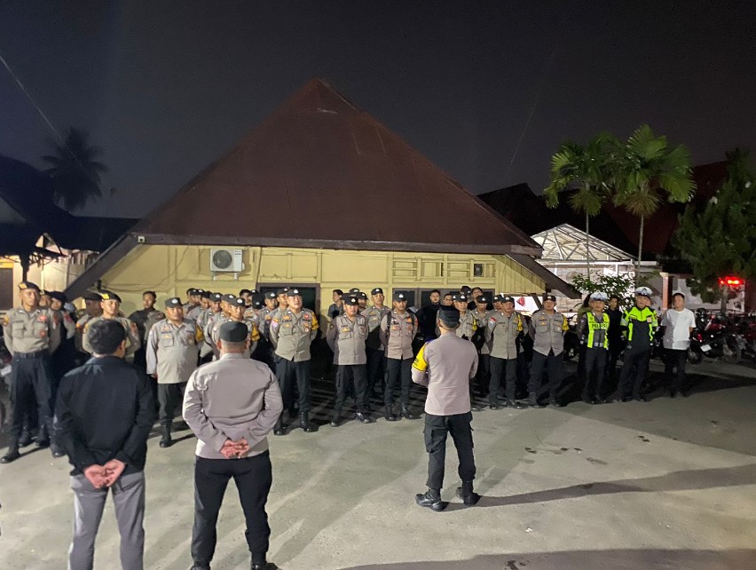 Kapolsek Samarinda Kota Pimpin Apel Gabungan, Pastikan Kesiapan Pengamanan Kampanye Pilwali Samarinda 2024 SMD 1