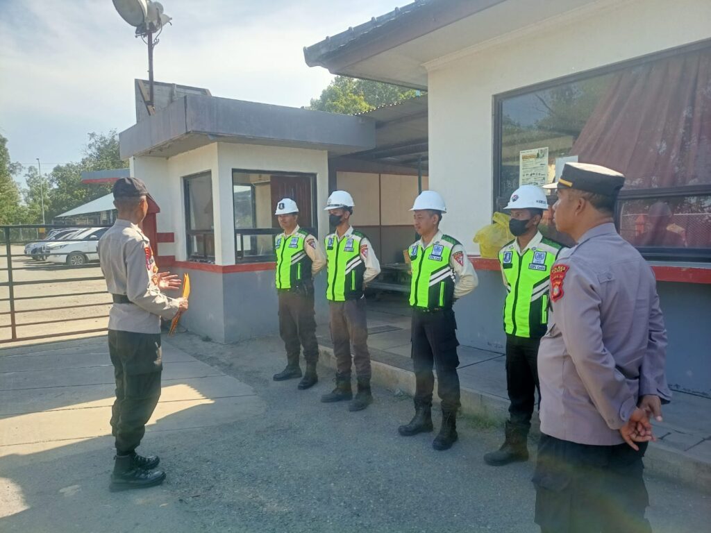 Sat Binmas Polres Paser Gelar Sosialisasi dan Pembinaan Legalitas Satpam di PT.Kideco Jaya Agung WhatsApp Image 2024 10 01 at 11.50.54