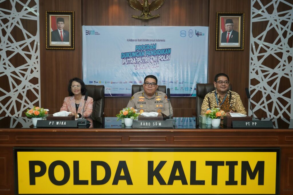 Seremoni Penyerahan Program Bantuan Pendidikan Putra-Putri TNI-Polri oleh Kementerian BUMN Tahun 2024 di Polda Kaltim WhatsApp Image 2024 10 04 at 11.05.10 5cc38781