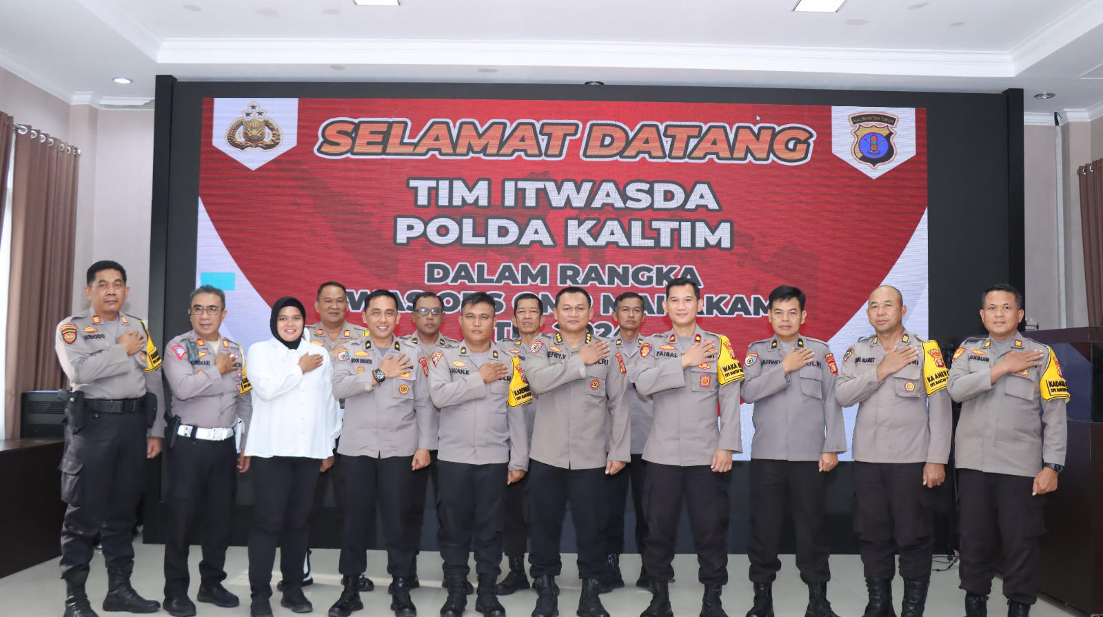 Pengawasan Operasi Mantap Praja 2024: Tim Wasops Itwasda Polda Kaltim Tinjau Polres Bontang 1 WhatsApp Image 2024 10 08 at 09.55.41 24f646b0