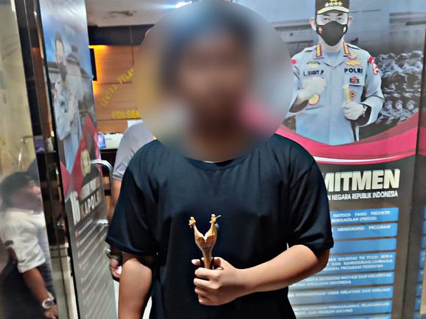 Polsek Sungai Pinang Intensifkan Operasi Cipkon dan KRYD untuk Cegah Kejahatan dan Gangguan Kamtibmas WhatsApp Image 2024 10 28 at 09.34.29 de347210