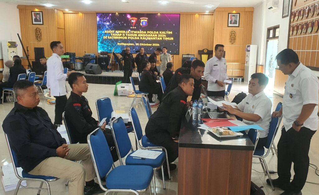 Lakukan Pengawasan Kinerja Pada Satker Jajaran, Tim Itwasda Polda Kaltim Gelar Audit Kinerja Tahap II Pada Satuan Brimob Polda Kaltim brimob