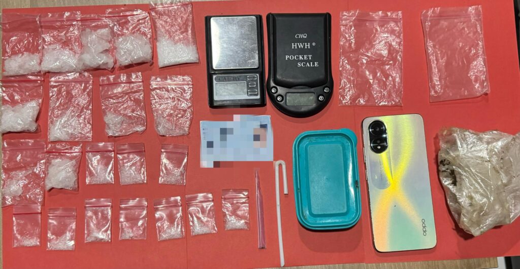 Satresnarkoba Polres Berau Amankan Pria 19 Tahun dengan Barang Bukti 54,08 Gram Sabu di Sambaliung WhatsApp Image 2024 11 04 at 06.55.24 db027b46