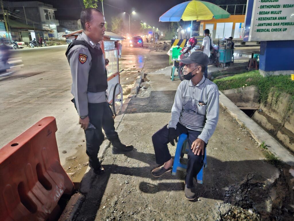 Polsek Samarinda Seberang Tingkatkan Patroli untuk Cegah Gangguan Kamtibmas dan Kriminalitas WhatsApp Image 2024 11 20 at 07.52.57 3290b5aa