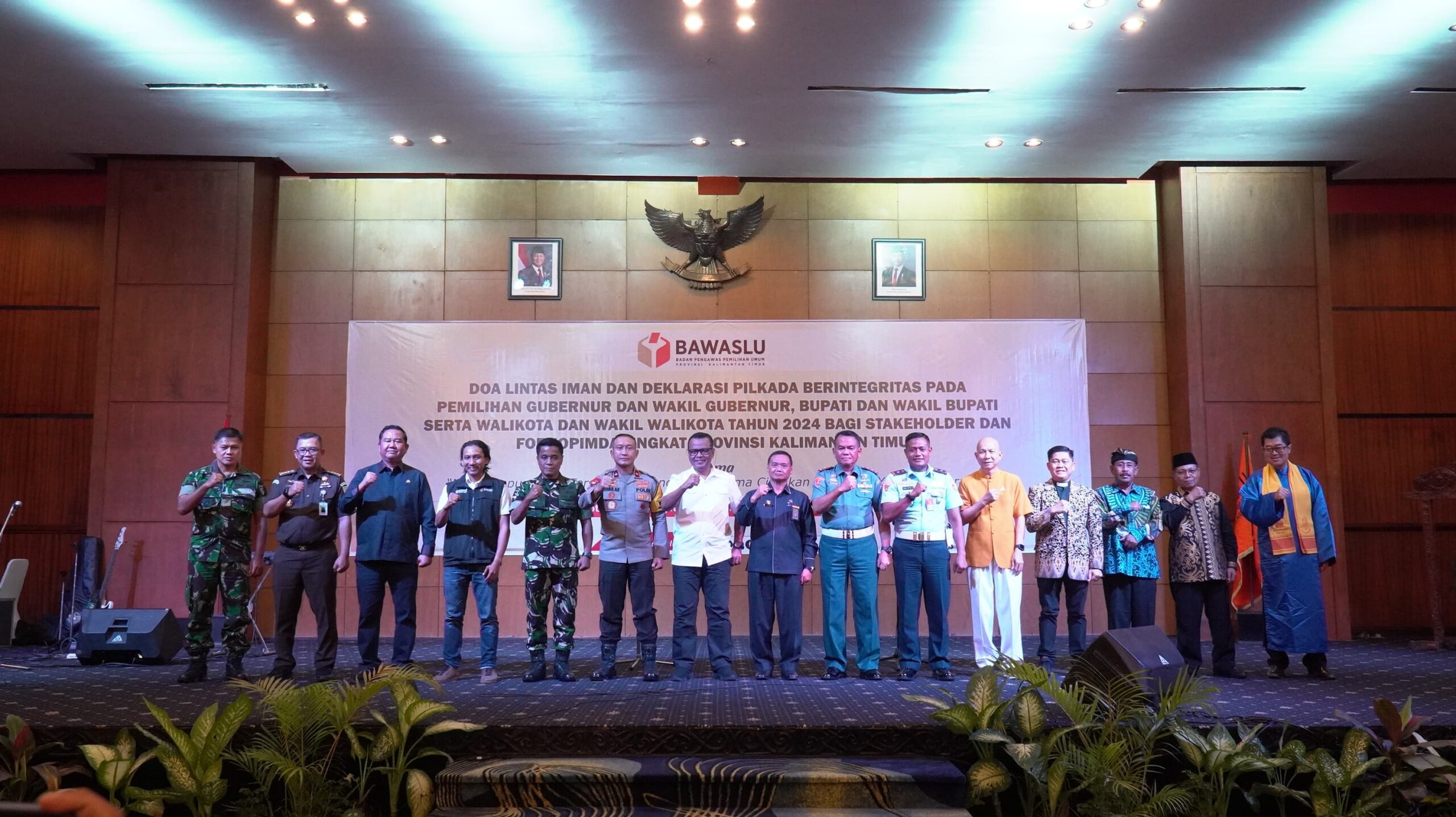 Wakapolda Kaltim Hadiri Doa Lintas Iman dan Deklarasi Pilkada Berintegritas 2024 1 WhatsApp Image 2024 11 26 at 17.42.06 scaled