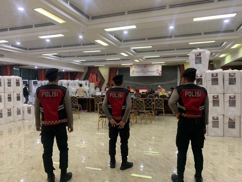 Polres Bontang Perkuat Keamanan Pasca Pilkada 2024, Fokus pada Stabilitas dan Pencegahan Gangguan WhatsApp Image 2024 12 02 at 08.48.05 1ac62f5e