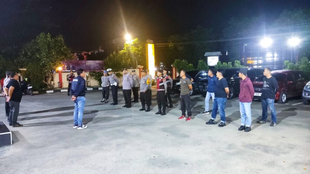 Patroli Cipta Kondisi Polsek Sungai Kunjang untuk Mewujudkan Situasi Aman dan Kondusif WhatsApp Image 2024 12 09 at 11.36.13