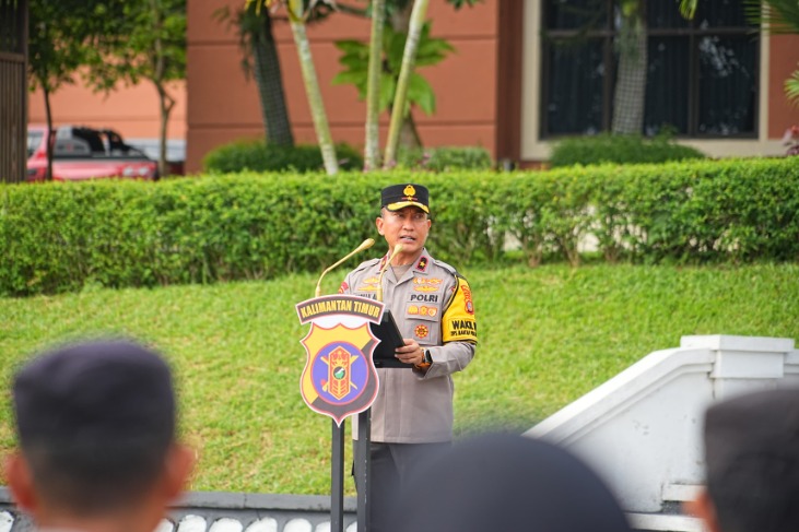 Pimpin Apel Pagi, Wakapolda Kaltim Ucapkan Terima Kasih Kepada Personel Atas Pengamanan Pilkada Dengan Baik WhatsApp Image 2024 12 09 at 14.44.57