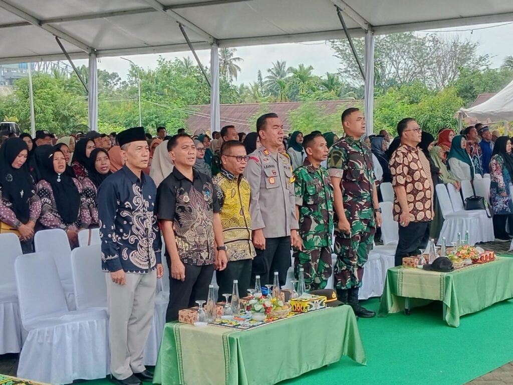 Kapolsek Samarinda Seberang Hadiri Acara Pro Bebaya di Kompi A dan C Yonif 611/Awang Long WhatsApp Image 2024 12 16 at 09.45.27