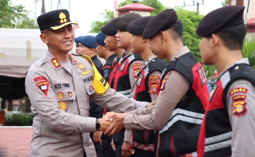 Polres Bontang Gelar Apel Pelepasan Personil BKO Sat Brimob dan Ditsamapta Polda Kaltim pasca Pengamanan Pilkada 2024 WhatsApp Image 2024 12 17 at 11.28.10