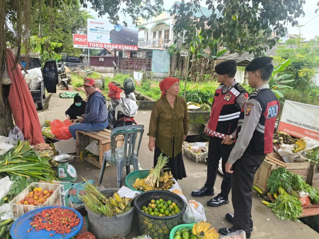 Pastikan Sitkamtibmas Kondusif, Sat Samapta Polres Kukar Laksanakan Patroli Dialogis WhatsApp Image 2024 12 27 at 10.48.23 a4e246a6