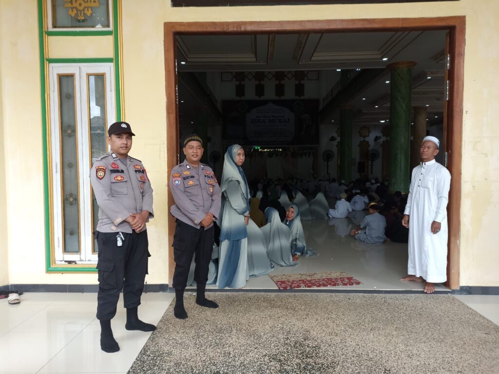 Personel Polres Kubar Laksanakan Pengamanan Peringatan Isra Mi’raj 1446 H di Masjid Jami At-Taqwa WhatsApp Image 2025 01 28 at 11.03.31 090b5967