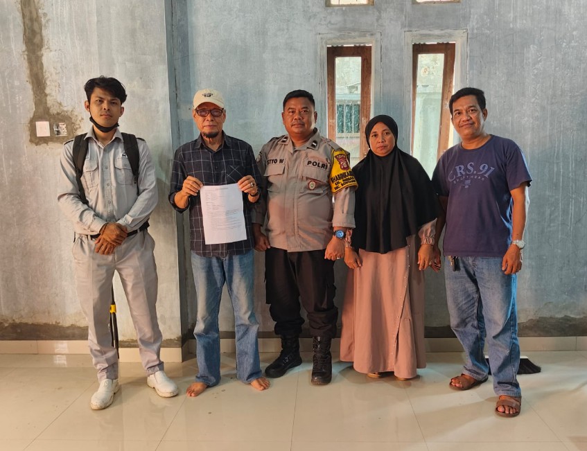 Wujudkan Problem Solving Kepada Masyarakat, Bhabinkamtibmas Berbas Pantai Lakukan Penyelesaian Masalah dengan Pendekatan Kekeluargaan btg