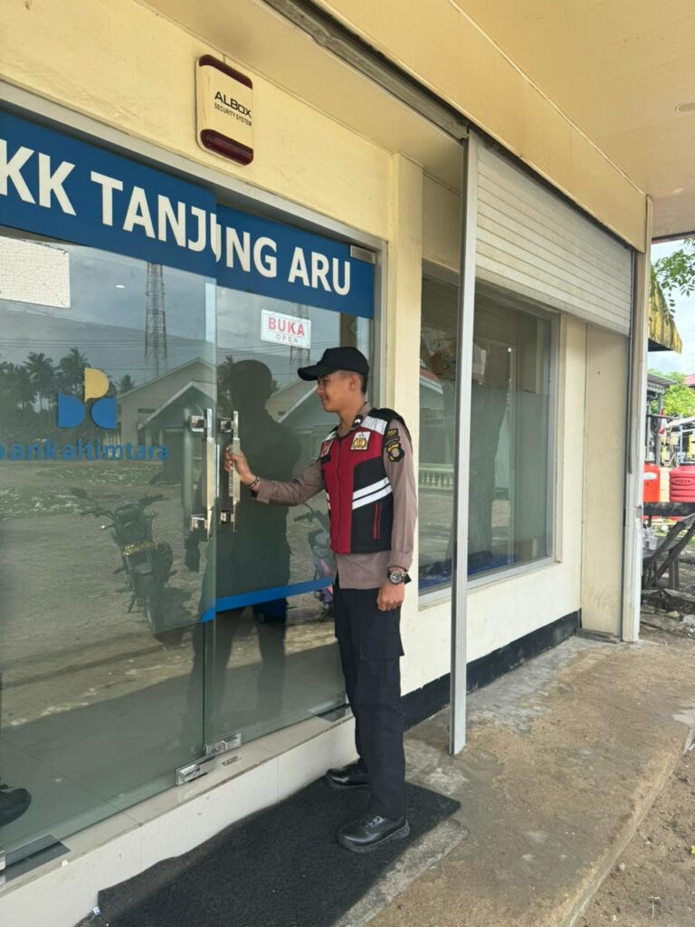 Polsek Tanjung Harapan Intensifkan Patroli Siang dan Malam Demi Keamanan Wilayah WhatsApp Image 2025 02 03 at 14.13.31 5f6432cd