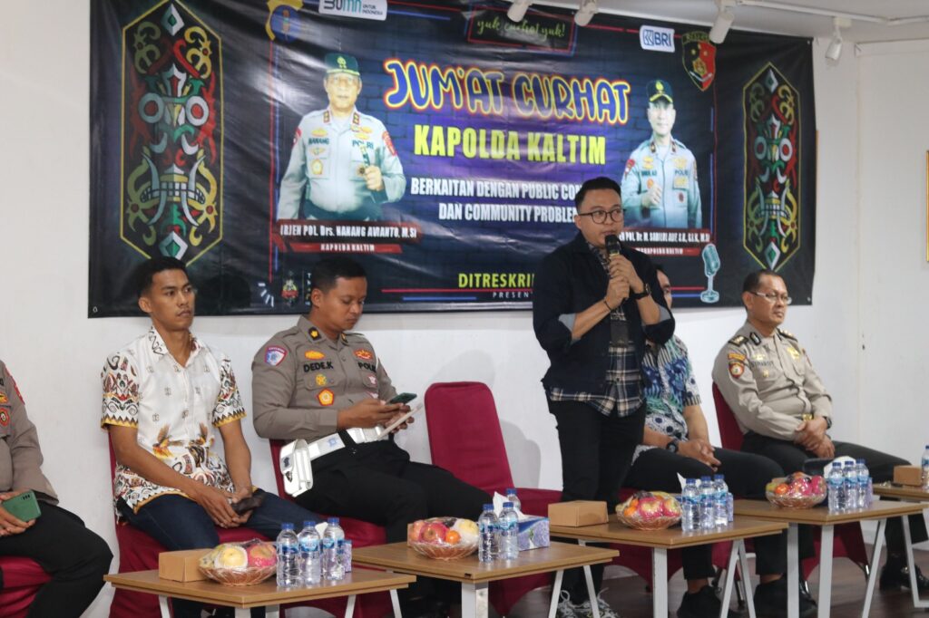 Dengarkan Aduan dan Masalah Masyarakat, Polda Kaltim Gelar Jumat Curhat WhatsApp Image 2025 02 07 at 14.59.30