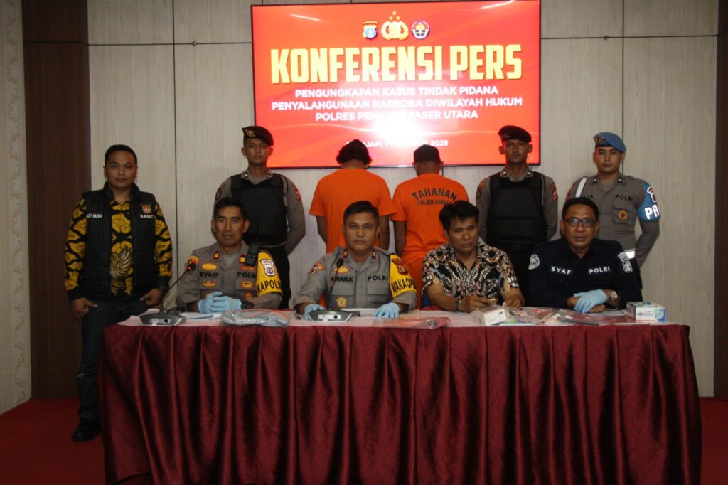 Polsek Babulu Tangkap Dua Pelaku Penyalahgunaan Narkoba, Sabu 5,20 Gram Diamankan WhatsApp Image 2025 02 07 at 19.49.07 3cda72e5