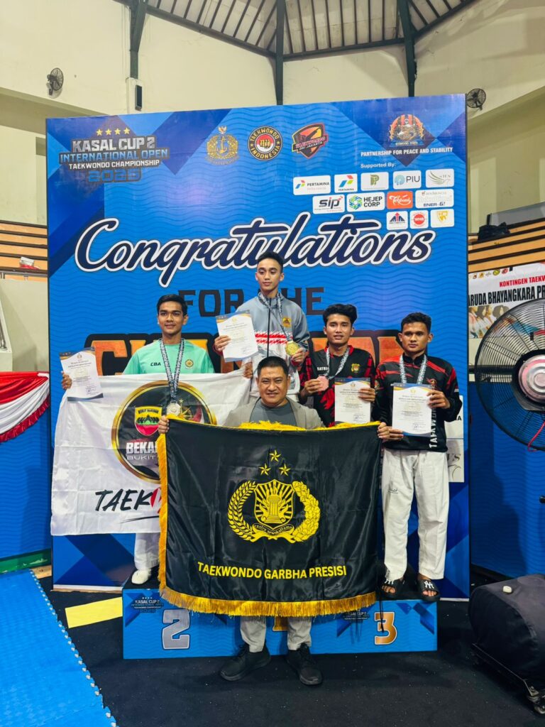 Raih Prestasi, Dua Personel Polres Mahulu Sabet Medali Perunggu di Kasal Cup 2 Internasional Open Taekwondo Championship WhatsApp Image 2025 02 18 at 10.59.41