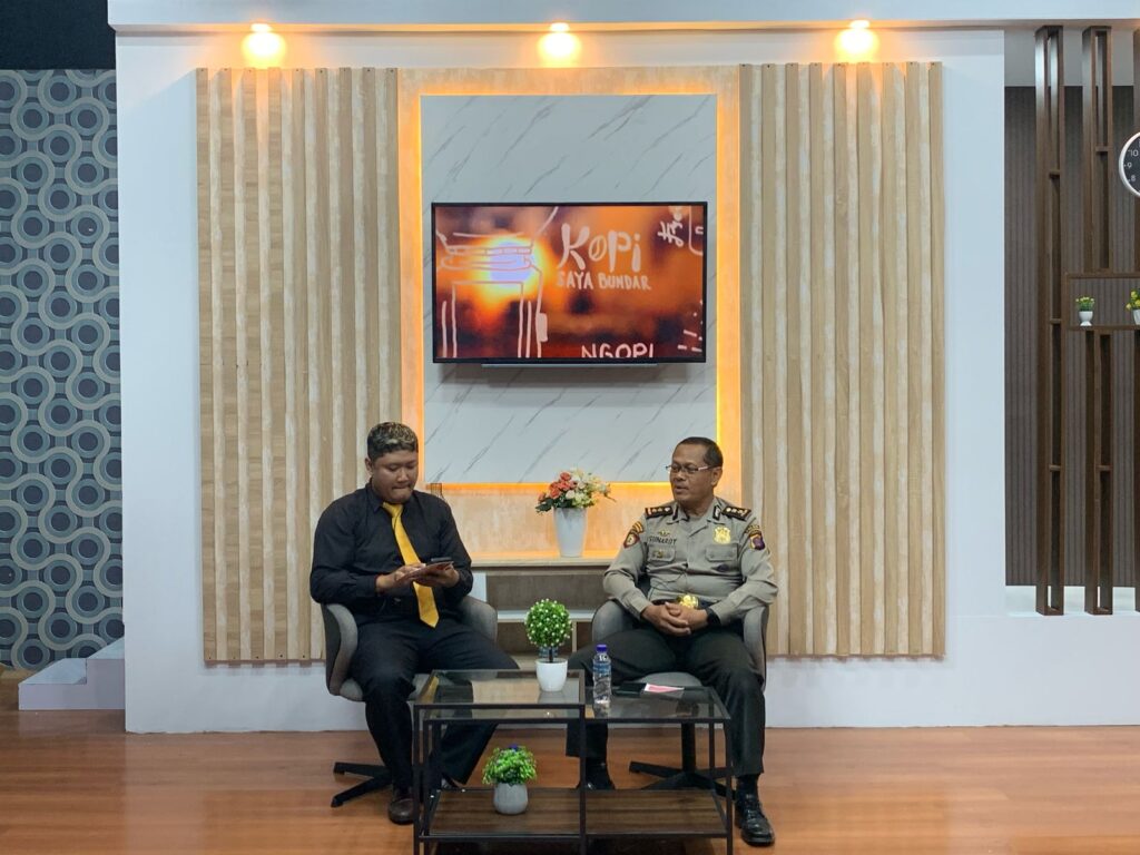 Melalui Talkshow “Ngopi” Dengan BTV, Ditpamobvit Polda Kaltim Jelaskan Sistem Manajemen Pengamanan Obvitnas WhatsApp Image 2025 02 26 at 13.05.55