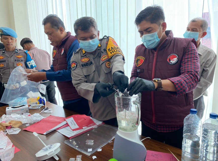 Berantas Narkoba, Polres Berau Musnahkan Barang Bukti 242 Gram Sabu dan 84 Gram Ganja WhatsApp Image 2025 03 06 at 13.15.59
