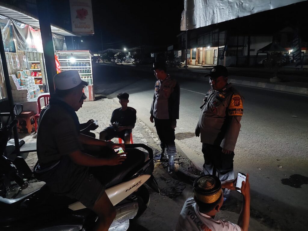 Ciptakan Ramadan Aman dan Tenang, Polsek Palaran Tingkatkan Patroli Malam Hari WhatsApp Image 2025 03 10 at 11.45.33