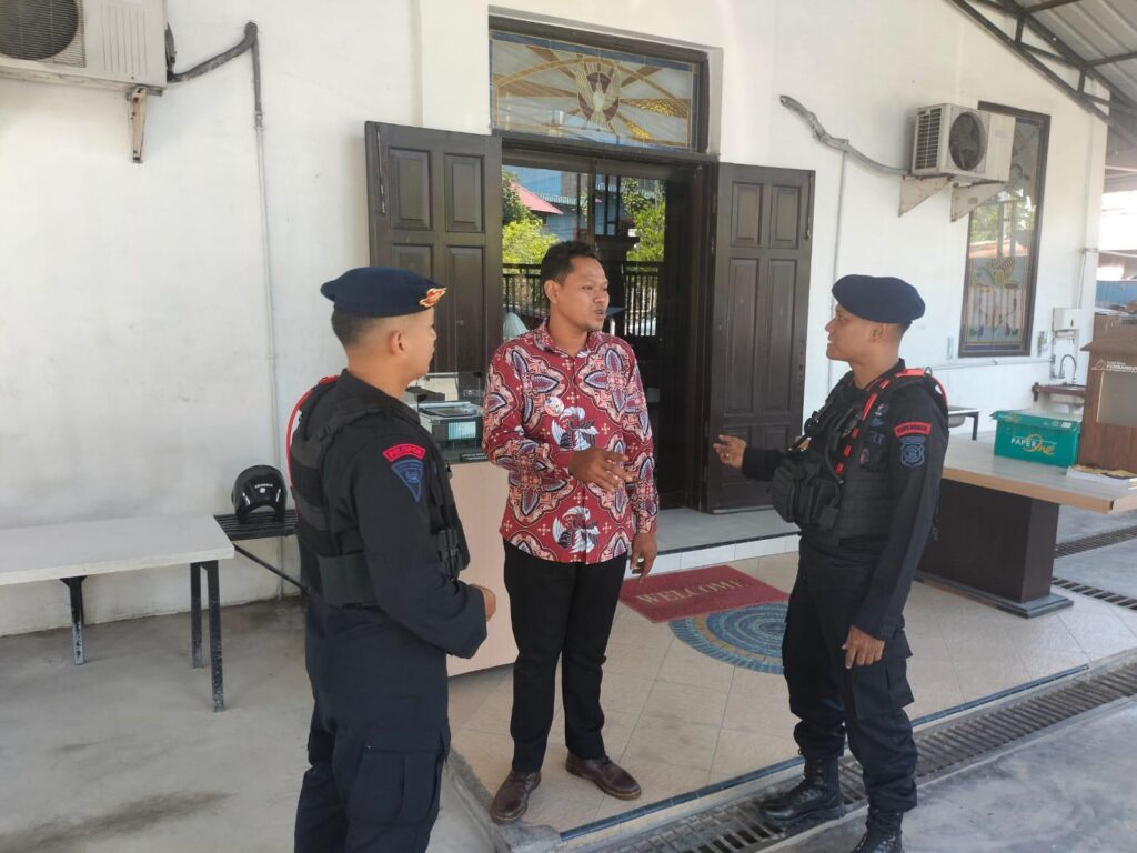 Beri Rasa Aman, Sat Brimob Polda Kaltim Lakukan Patroli dan Pengamanan Gereja di Balikpapan WhatsApp Image 2025 03 10 at 12.04.52