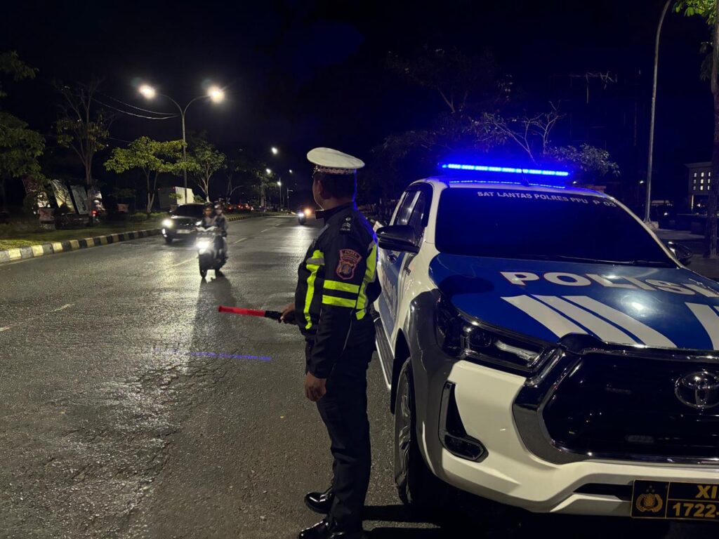 Ciptakan Kamseltibcarlantas Selama Bulan Ramadhan, Sat Lantas Polres PPU Gelar Patroli Patroli Rutin pada Malam Hari WhatsApp Image 2025 03 18 at 12.14.51