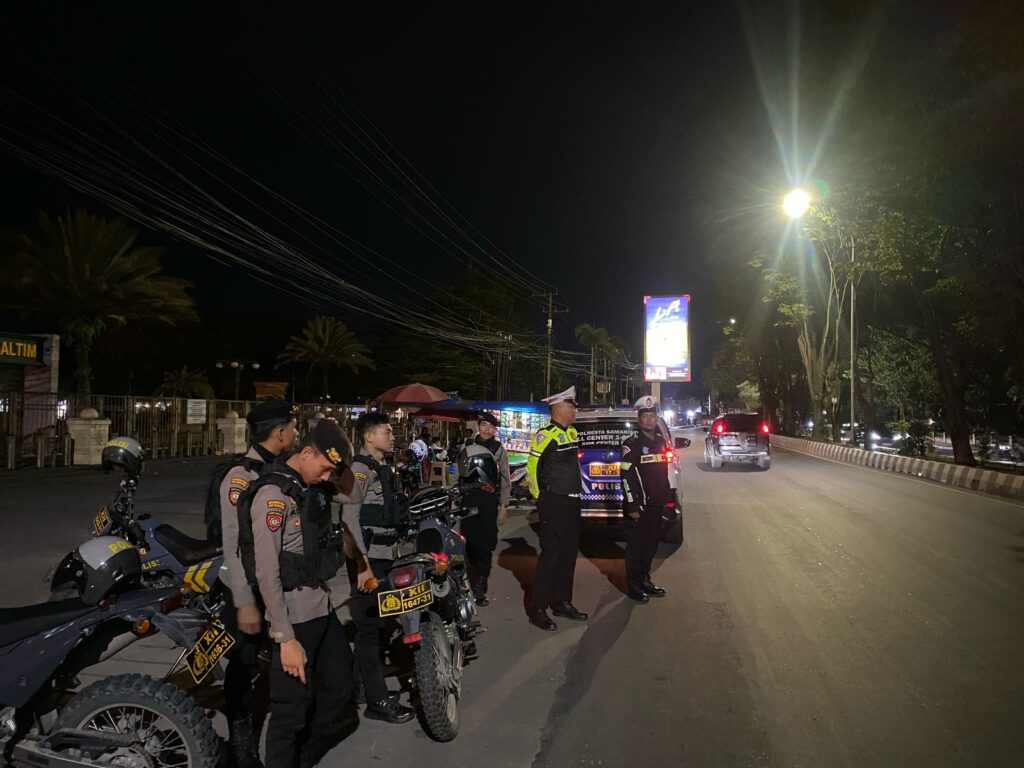 Polresta Samarinda Intensifkan Patroli Gabungan, Cegah Balap Liar di Jalan APT Pranoto WhatsApp Image 2025 03 21 at 05.15.30 be422a5b
